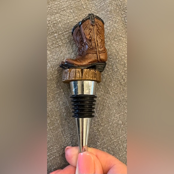 Cowboy Boot Wine Stopper - Picture 1 of 5